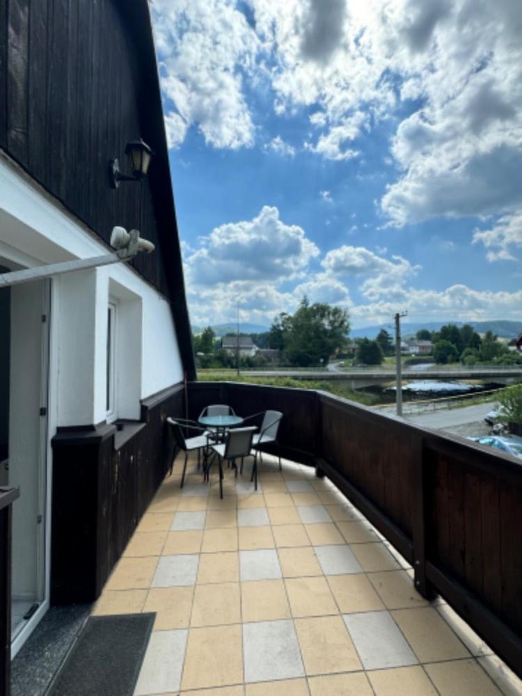 Penzion A Rybarska Basta U Jesetera Jeseník Esterno foto